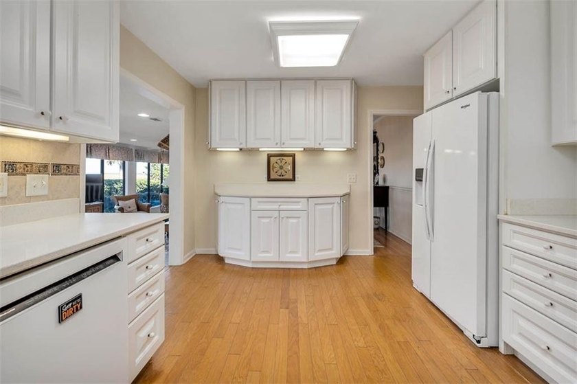 Welcome to 107 Arthur J Moore Drive on beautiful St. Simons - photo 18