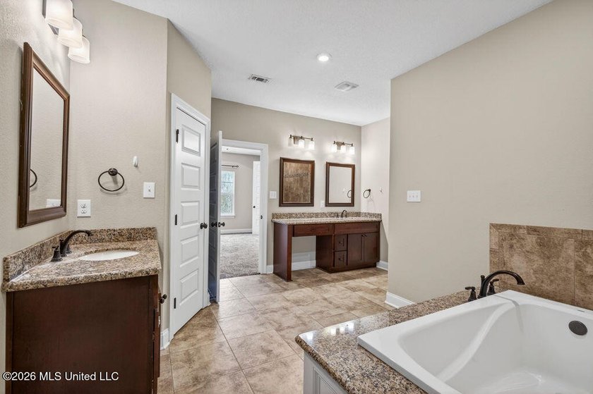 Situated in the highly sought-after Toscana subdivision in Ocean - photo 19