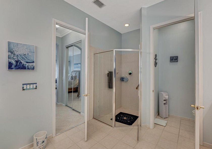Welcome to this exceptional 3 bedroom, 3-bathroom plus - photo 21