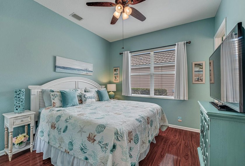 Welcome to this exceptional 3 bedroom, 3-bathroom plus - photo 26