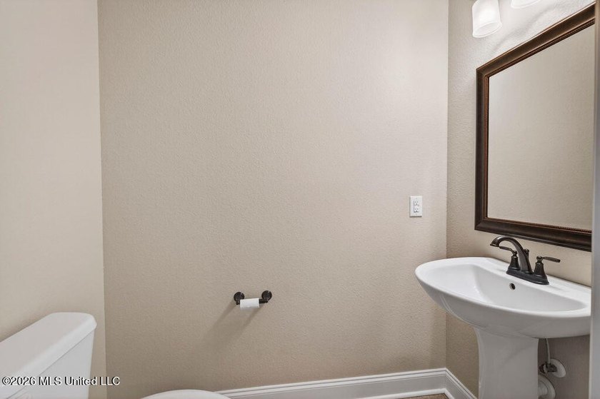 Situated in the highly sought-after Toscana subdivision in Ocean - photo 32