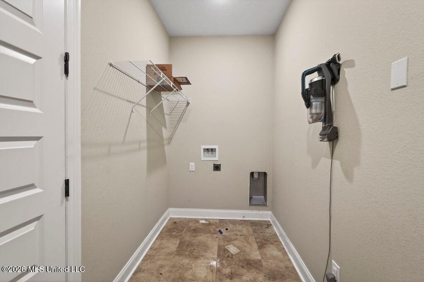 Situated in the highly sought-after Toscana subdivision in Ocean - photo 38