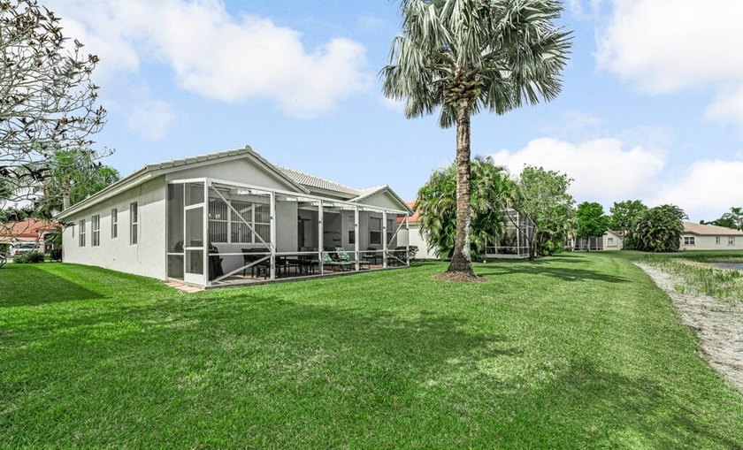 Welcome to this exceptional 3 bedroom, 3-bathroom plus - photo 43
