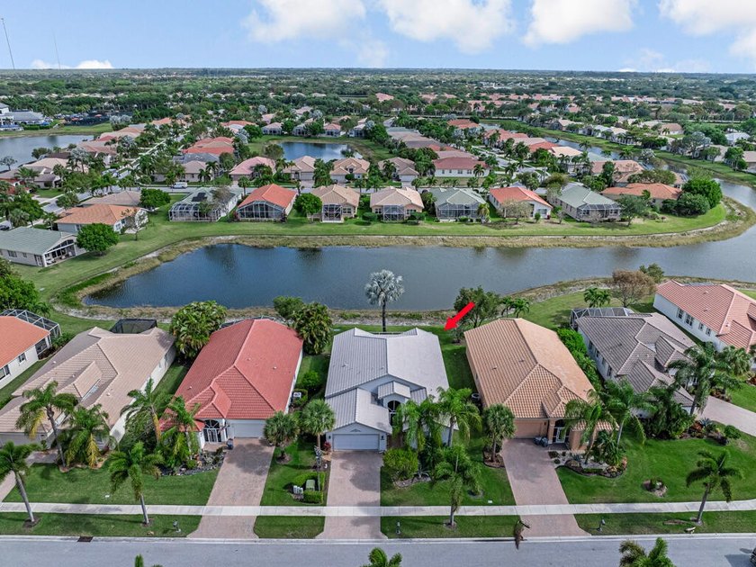 Welcome to this exceptional 3 bedroom, 3-bathroom plus - photo 45