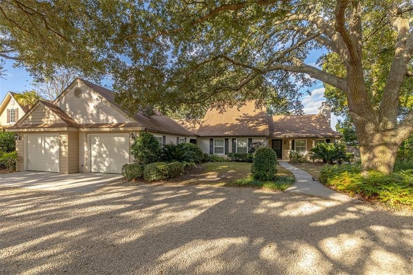 Welcome to 107 Arthur J Moore Drive on beautiful St. Simons - photo 48