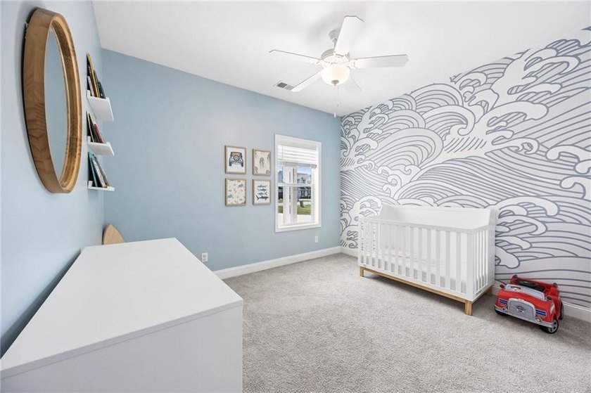 NEARLY NEW 3-BEDROOM HOME IN VICTORIA LANDING! IF YOU'RE LOOKING - photo 34