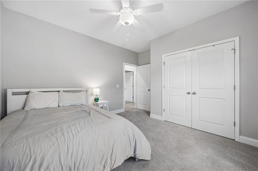 NEARLY NEW 3-BEDROOM HOME IN VICTORIA LANDING! IF YOU'RE LOOKING - photo 38