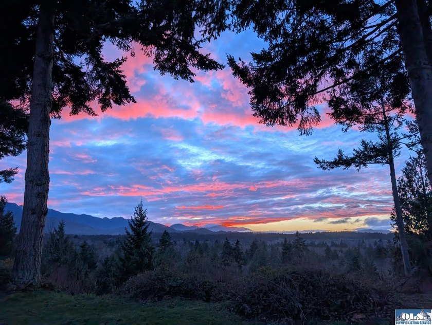There is nothing quite like watching the sun set over the - photo 46