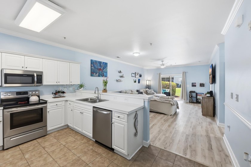 Looking for low-maintenance living, a relaxing coastal getaway - photo 3