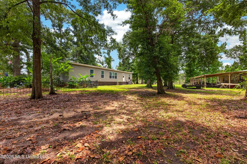 Enjoy peaceful country living with convenient access to I-10 - photo 49