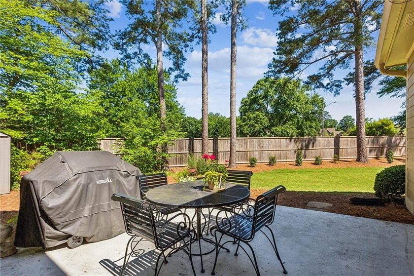 Welcome home to 3876 High Green Drive, set on a cul-de-sac in - photo 30