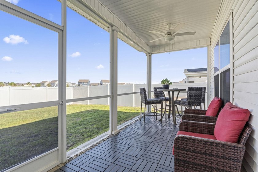 Four-bedroom, two-bathroom, single-story ranch home with pond - photo 2