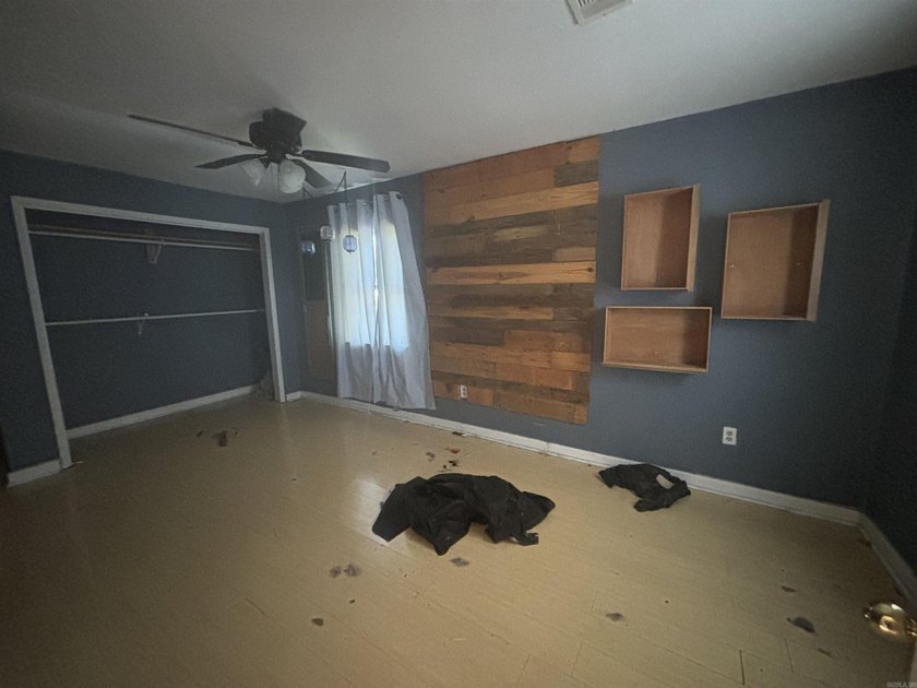 This property offers alot! Right across street from Conway Lake - photo 17