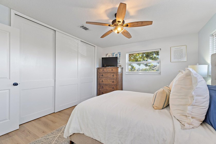 Positioned on an oversized corner lot in Lake Clarke Shores - photo 20