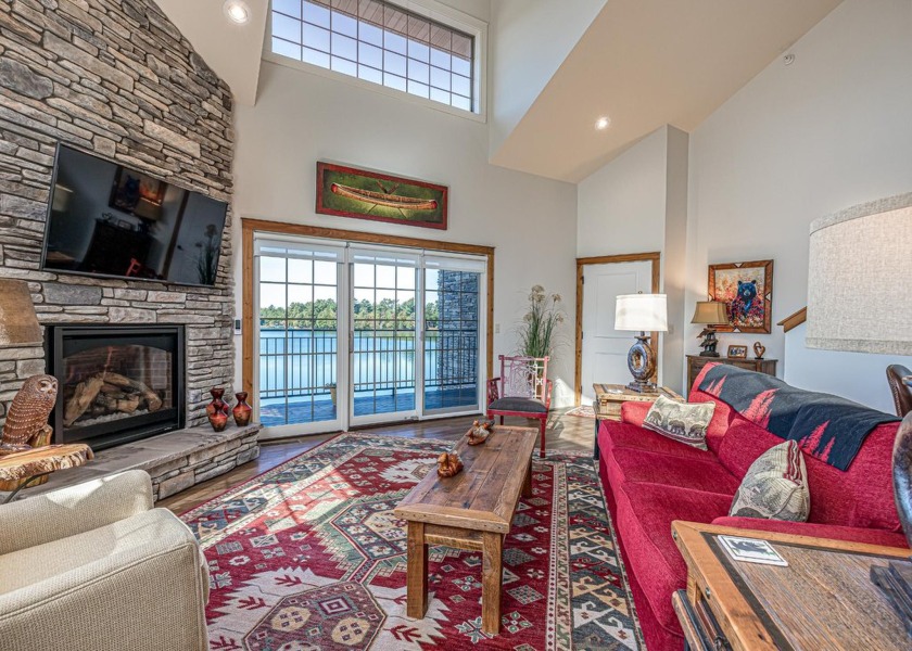 Bayview Condo SOLD - photo 4