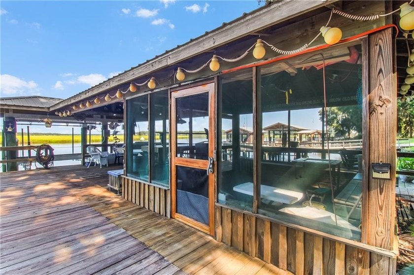 Private Deep Water Dock with Lift and Screened area. Nestled - photo 37