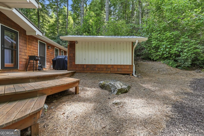Bordering protected U.S. Forest Land in the heart of the Blue - photo 42