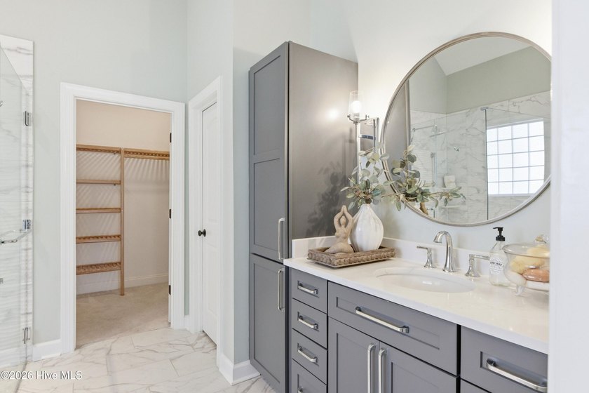 Welcome Home to this beautiful, 3 bedroom, 3 bath home located - photo 36