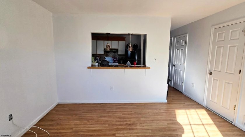Welcome to 130 Folsom Avenue! This well-maintained 3 bedroom, 2 - photo 8