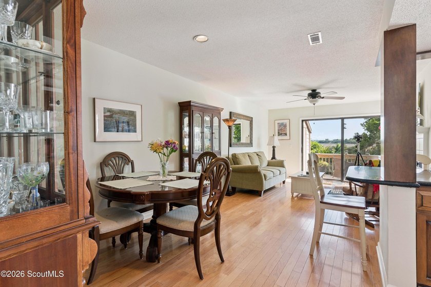 Wake up to breathtaking marsh views at 316 Brockinton Marsh! - photo 12