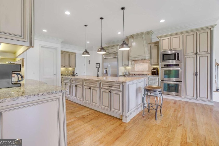 Perfectly positioned along the golf course in the prestigious - photo 15