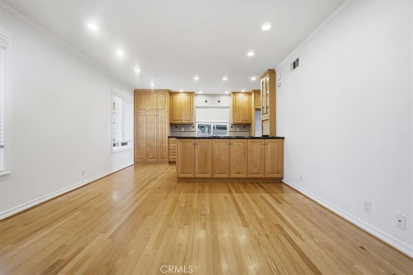 **Split-level advantages at 28019 Braidwood Dr, Rancho Palos - photo 12