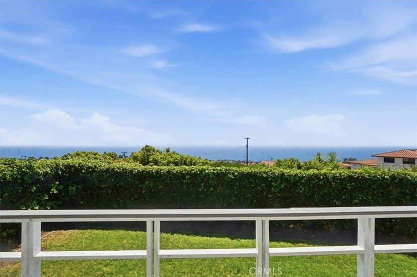 **Split-level advantages at 28019 Braidwood Dr, Rancho Palos - photo 28