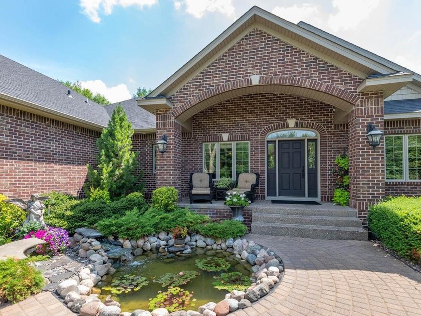 Nestled among mature trees on 2.97 acres in Corcoran's Windmill - photo 7