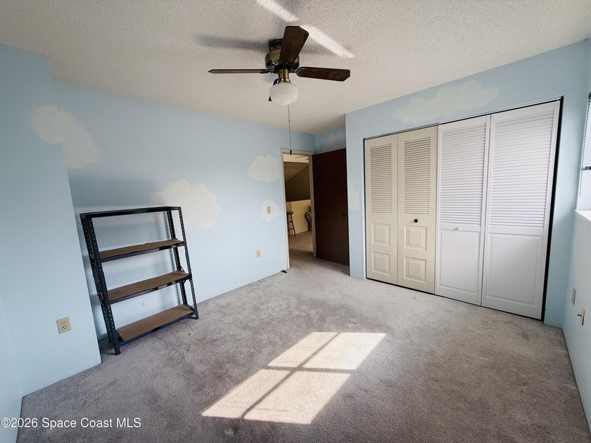 Discover the perfect blend of space and potential in this 3-bed - photo 19