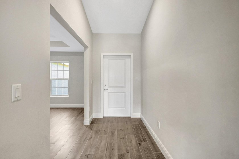 THE AMAZING IBIS MODEL. BUILT BY AWARD WINNING SYNERGY HOMES - photo 3