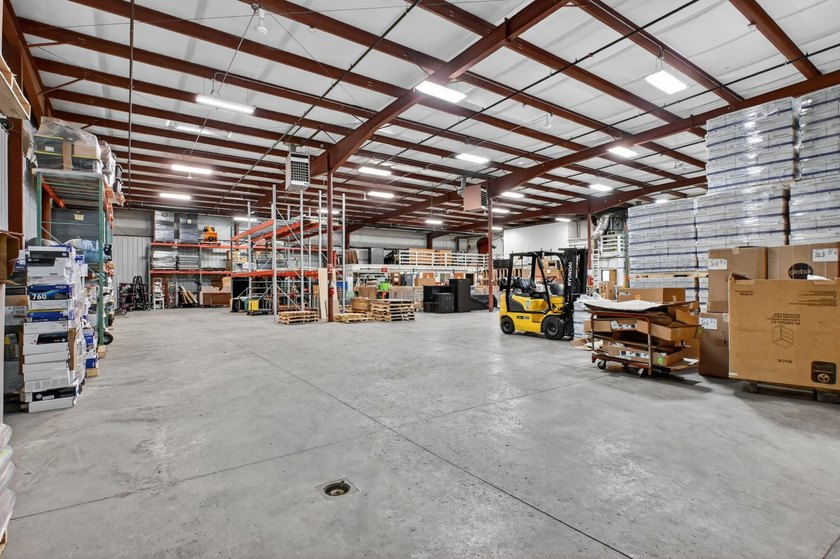 Property has been a Office supply business and warehouse - photo 9