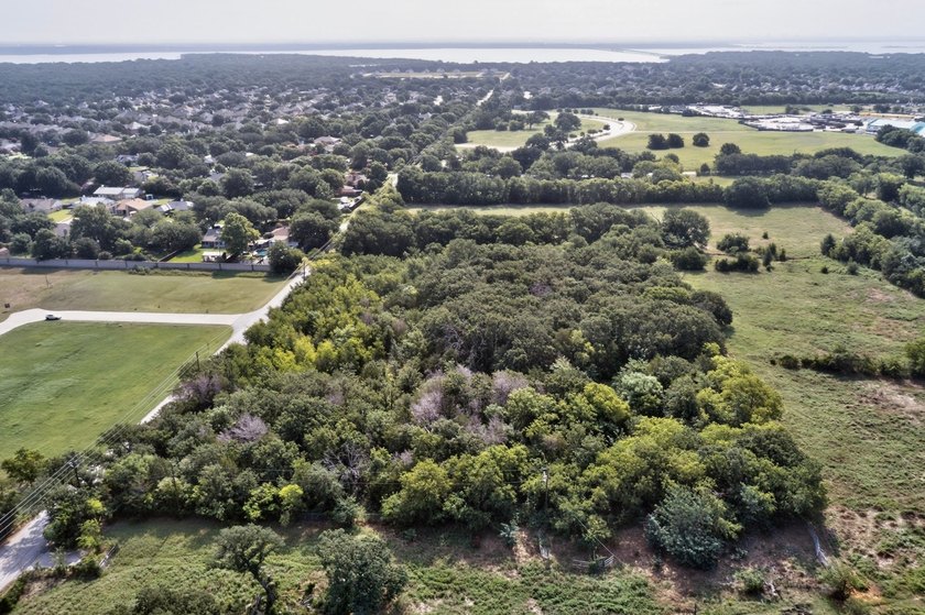 Prime opportunity in the heart of Corinth! This 4.179-acre - photo 6