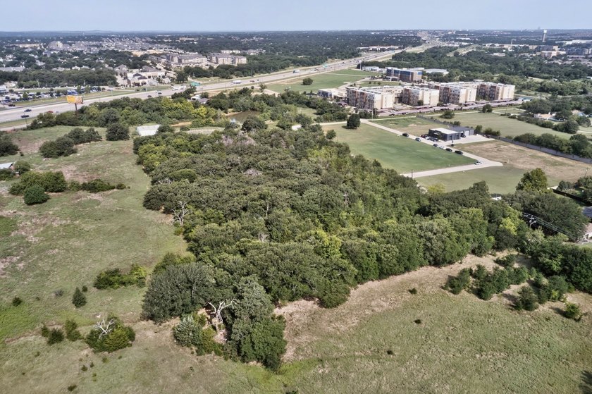 Prime opportunity in the heart of Corinth! This 4.179-acre - photo 7