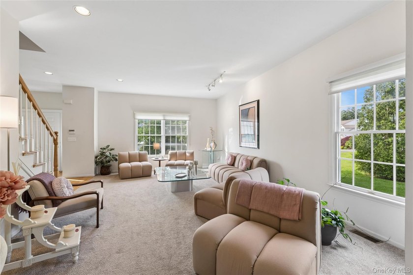 Welcome to 3 Naomi Court, a timeless 5-bedroom, 4.5-bath Center - photo 7