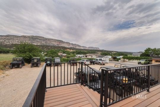 Brand new modern commercial remodel. Everything is new! Massive - photo 8