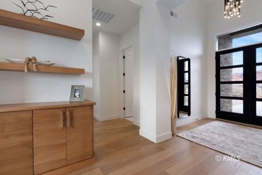 Experience luxury desert living in this beautifully appointed - photo 7