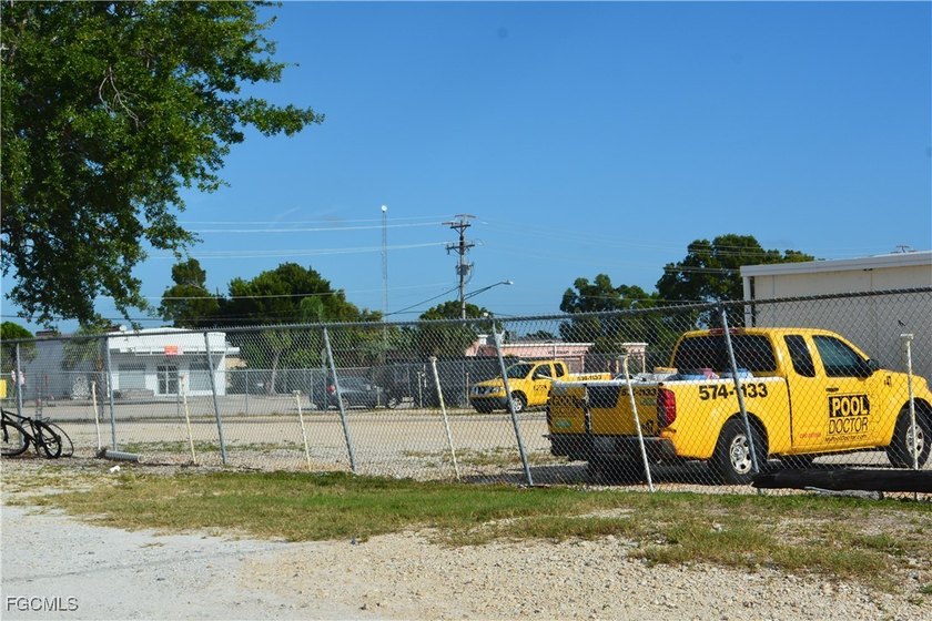 Prime I-1 Industrial Parcel - Country Club Blvd Frontage Seize - photo 4