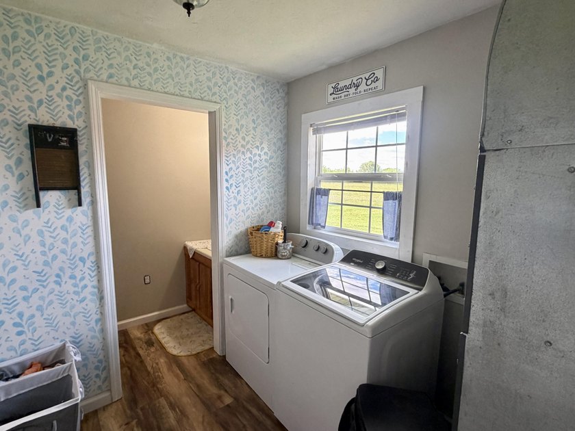Priced to sell &amp; Seller offering 5K towards closing cost!!! - photo 19