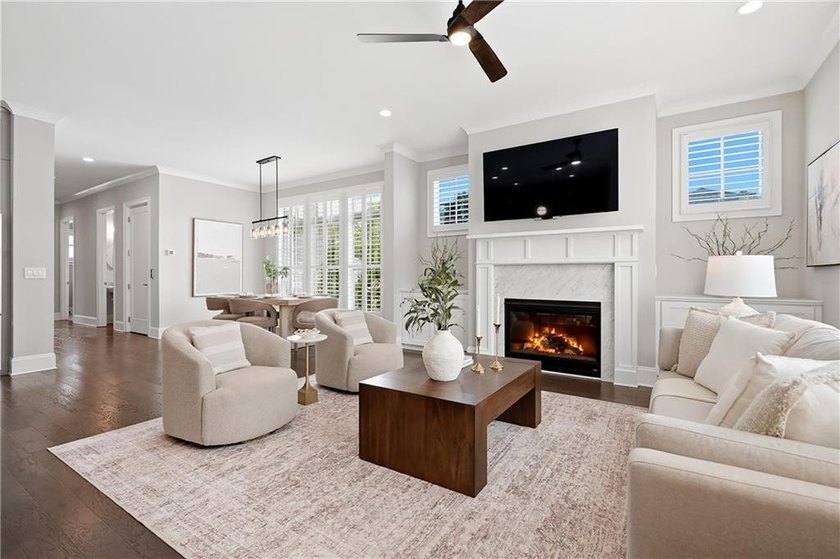 Rare Elevator Home Steps from Avalon! Welcome to luxurious - photo 2