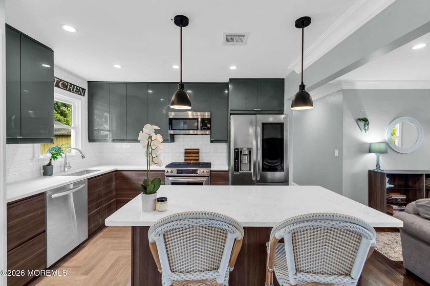 Move right in and start enjoying everything this beautifully - photo 12
