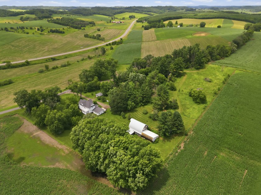 Step into timeless character and country charm with this - photo 25