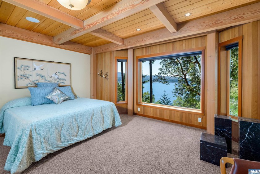 Once you've experienced this stunning, private Sequim Bay - photo 28