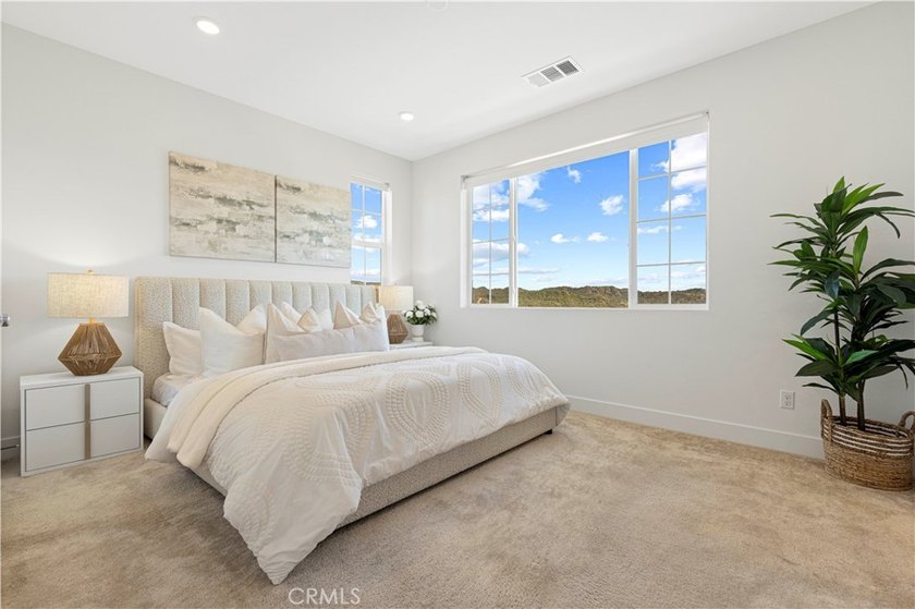 Corner Lot with Front-Row Views! Perfectly situated on a premium - photo 34