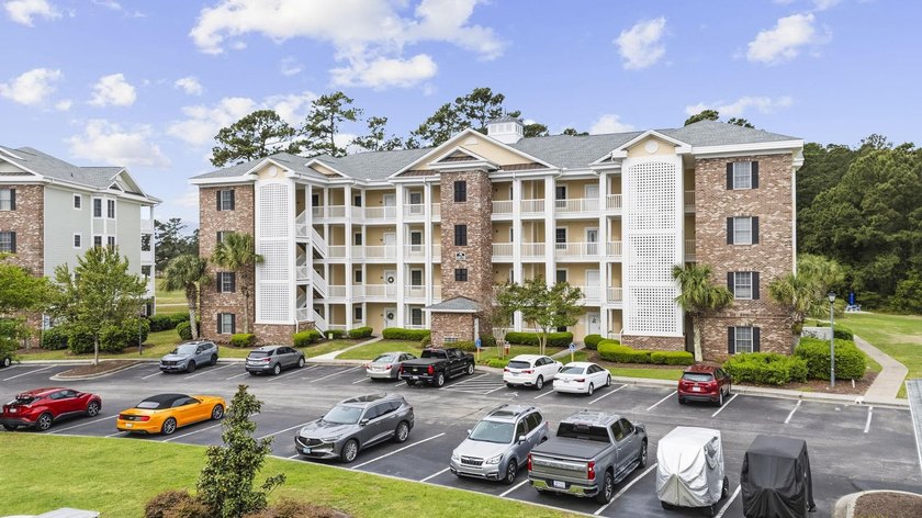 Discover the ultimate blend of fairway serenity and coastal - photo 2
