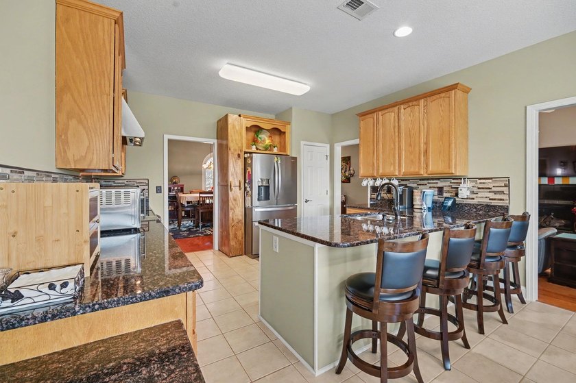 OPEN HOUSE SUNDAY JULY 19TH 12:00PM - 2:00PM. Resort-Style - photo 15