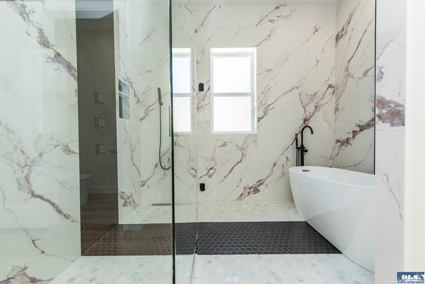 Exceptional new construction in The Meadows showcasing 2,622 - photo 32