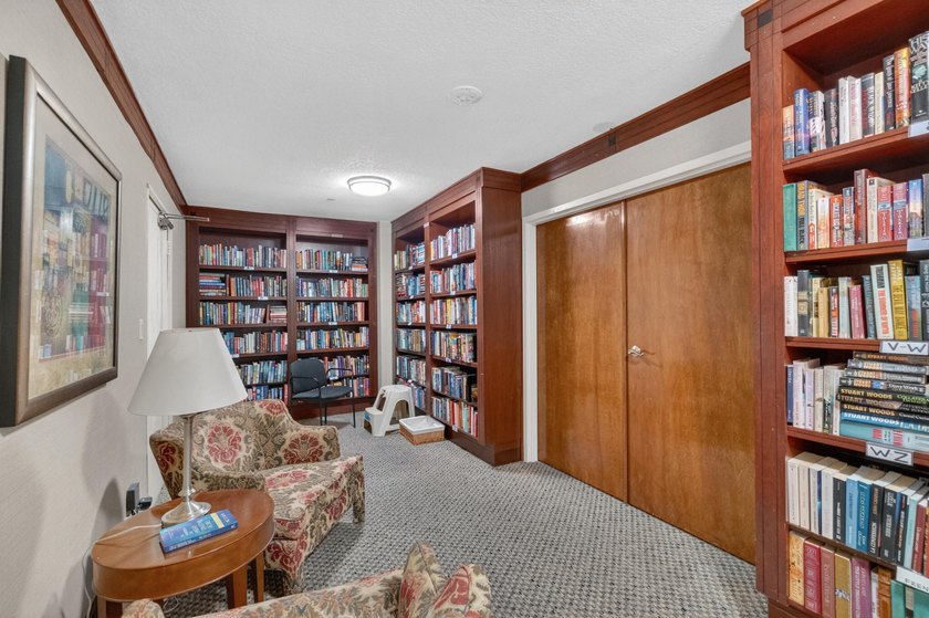 Gorgeous DIRECT OCEAN VIEW from your 1 bedroom/1.5 bath - photo 39