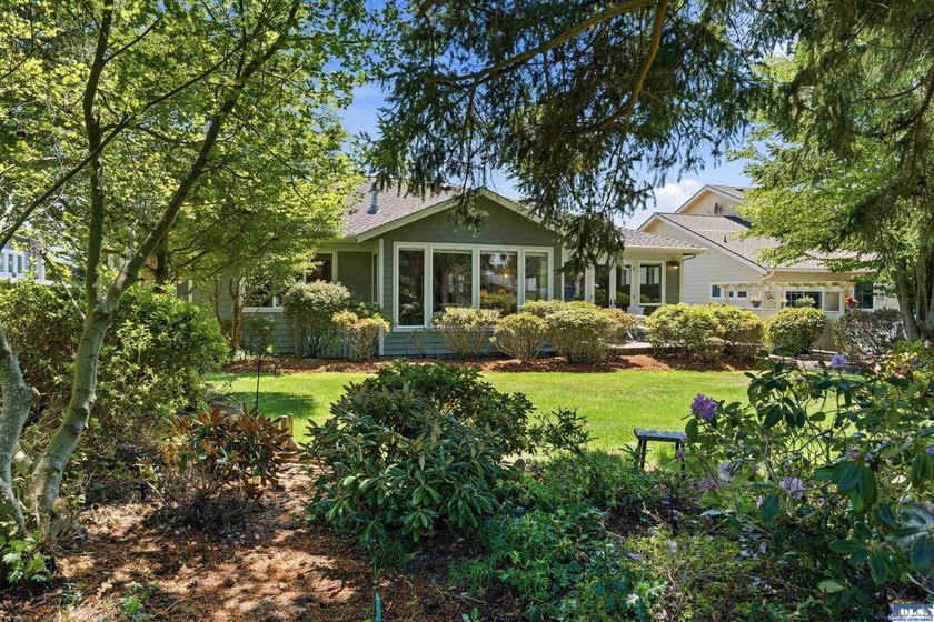 Exceptional craftsman home by Alan Armstrong Construction - photo 45