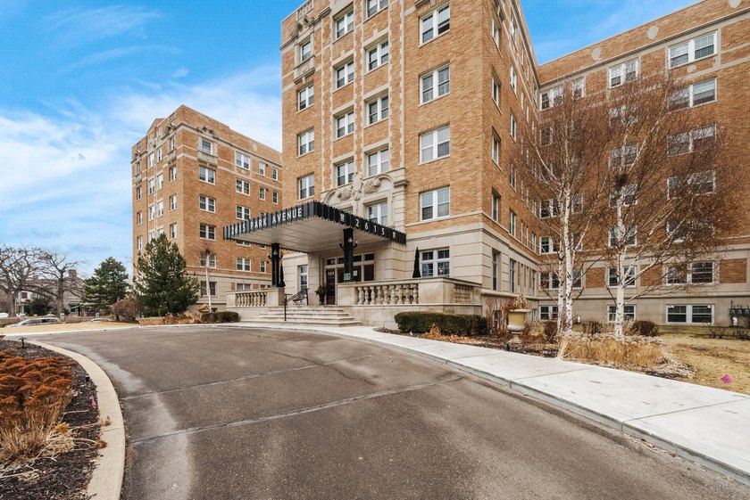 Step inside one of Minneapolis' most exclusive New York-style - photo 33