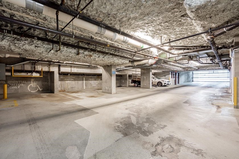TREMENDOUS VALUE. One of the best price-per-square-foot options - photo 35